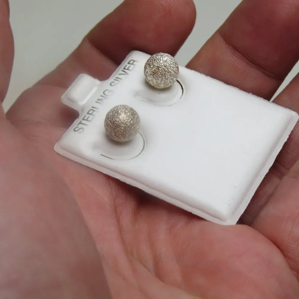 Unbranded sterling silver